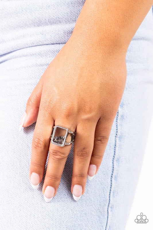 Encased Envy - Silver - Paparazzi Ring Image