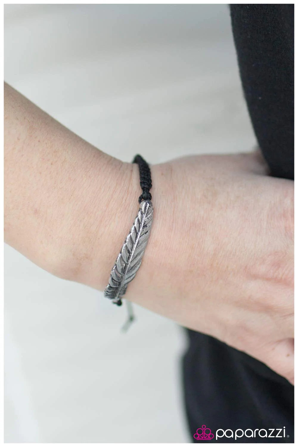 Paparazzi Bracelet ~ Under the FEATHER  - Silver