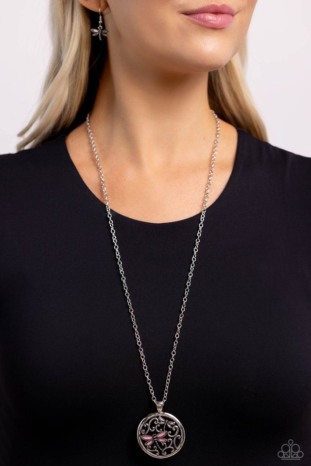 Dragonfly Daydream - Pink - Paparazzi Necklace Image