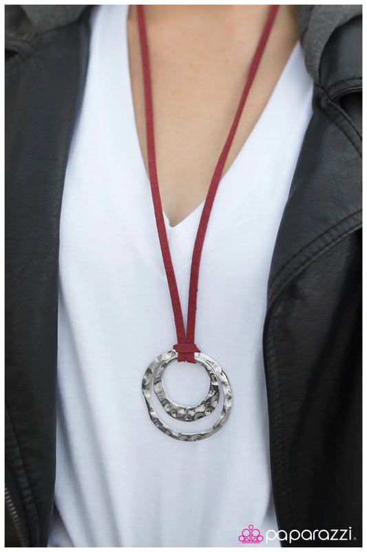 Collar Paparazzi ~ Del Sol - Rojo