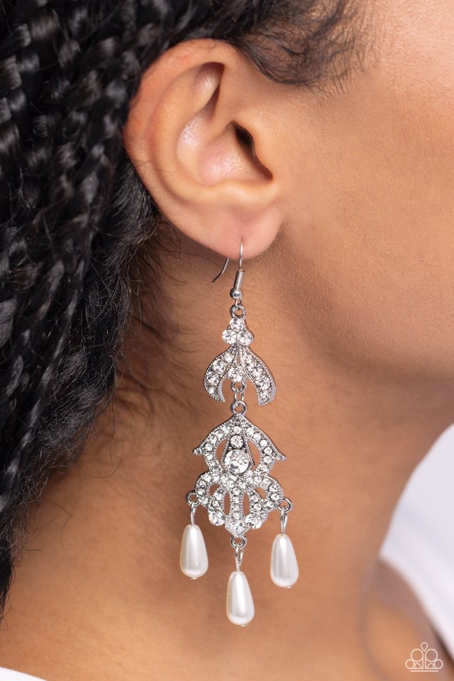 Cosmopolitan Combo - White - Paparazzi Earring Image