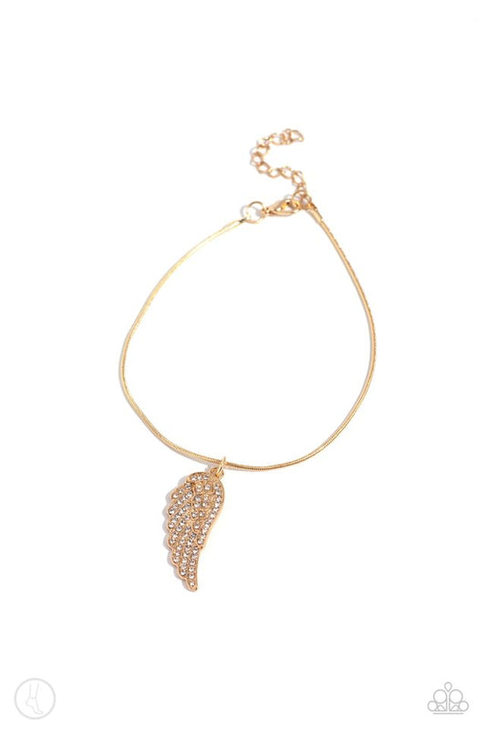 Angelic Accent - Gold - Paparazzi Bracelet Image