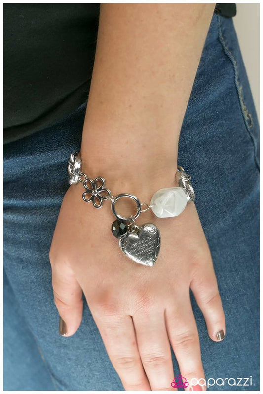 Paparazzi Bracelet ~ With All My Heart - White