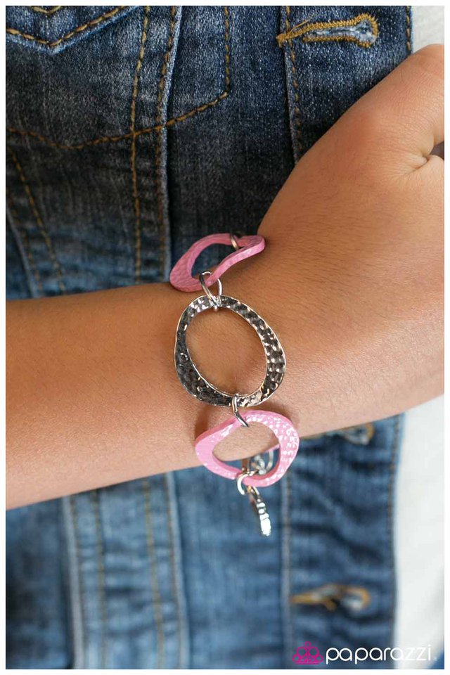 Paparazzi Bracelet ~ Best Dressed - Pink