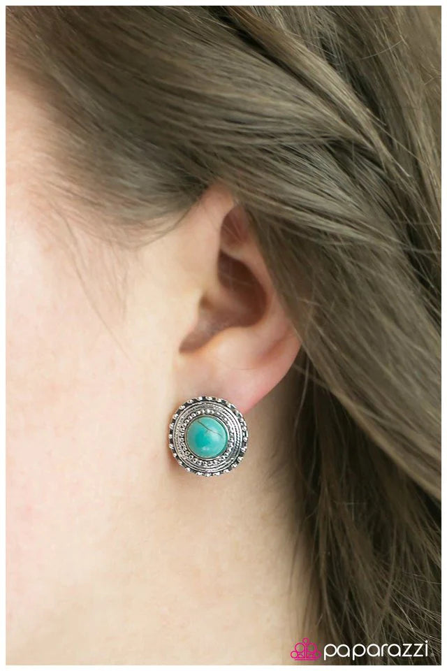 Paparazzi Earring ~ Girl In A Country Song - Blue