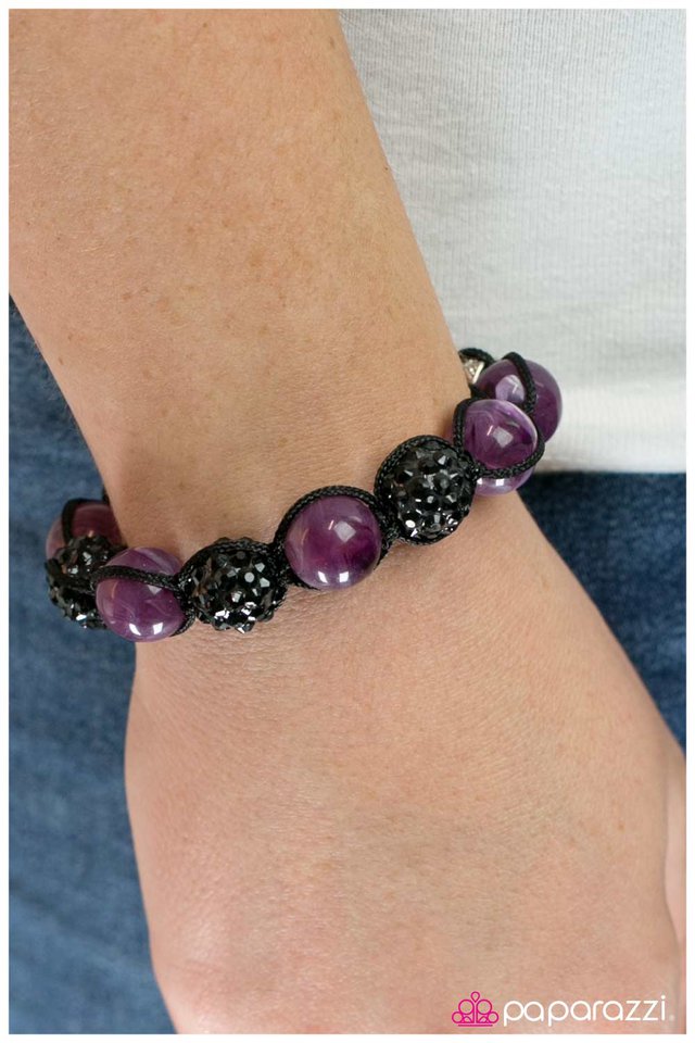 Paparazzi Bracelet ~ Lookin Sharp - Purple