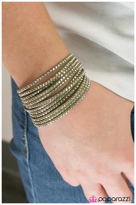 Pulsera Paparazzi ~ Go-Getter - Verde