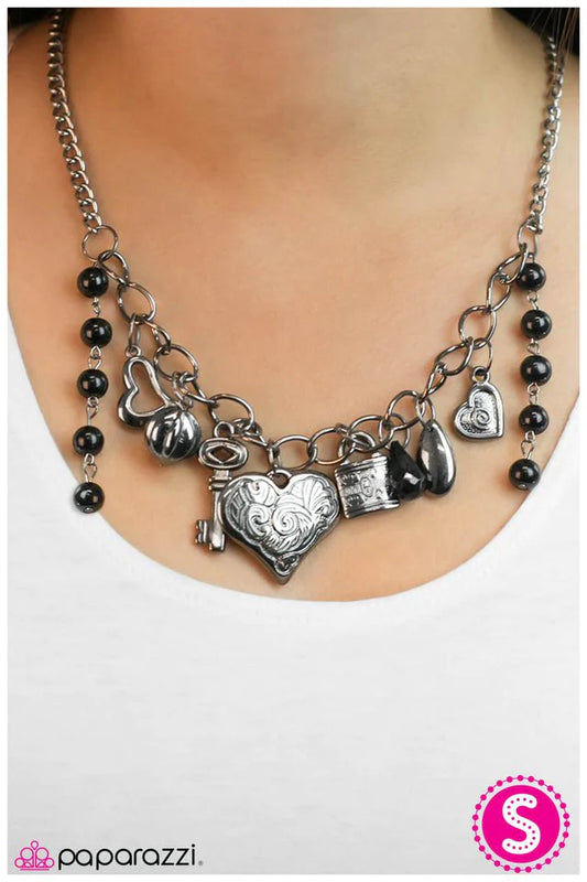Paparazzi Necklace ~ Better To Have Loved - Black