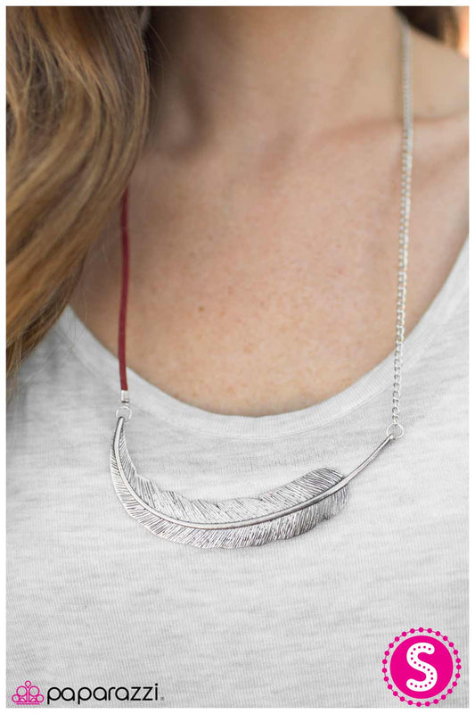 Collar Paparazzi ~ Airborne - Rojo