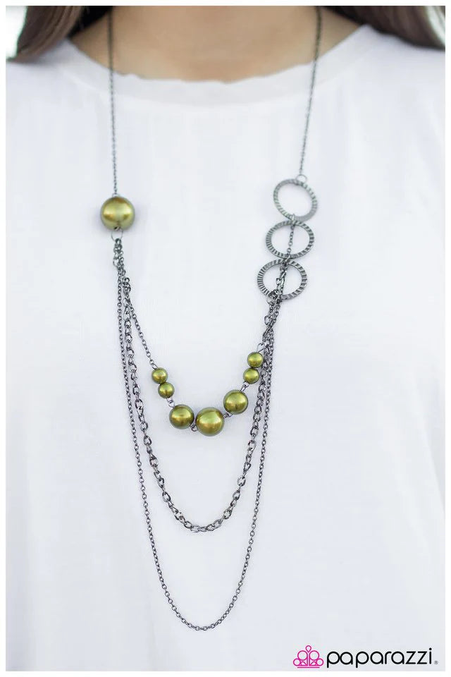 Paparazzi Necklace ~ Youre CRIMPING My Style - Green