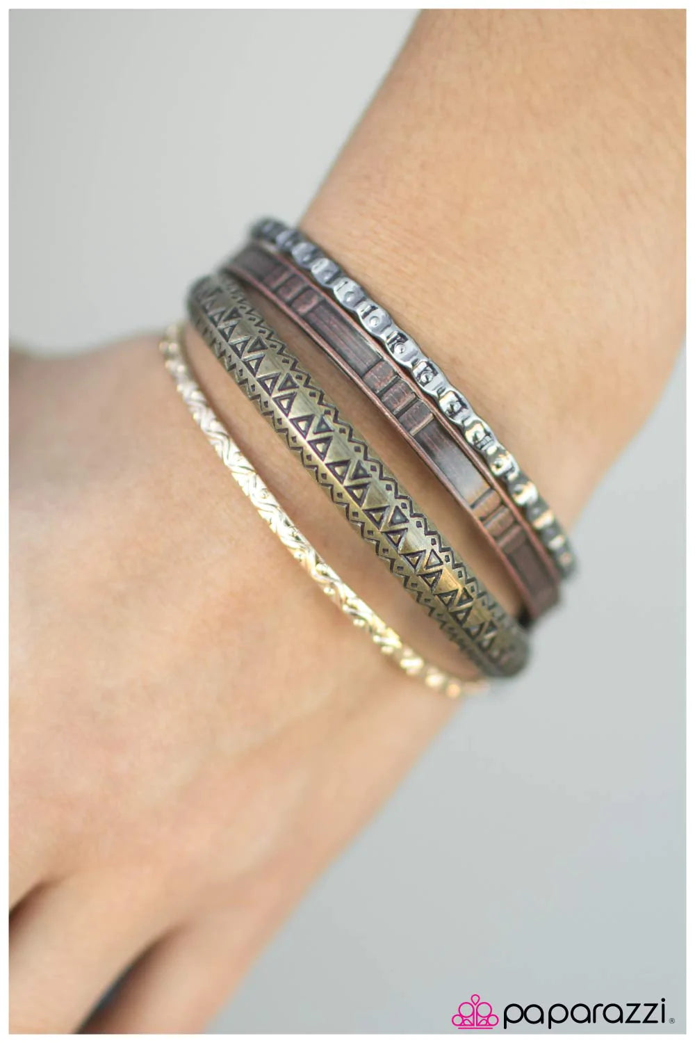 Pulsera Paparazzi ~ Cabeza de metal - Cobre