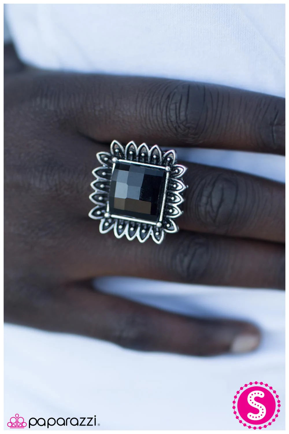 Paparazzi Ring ~ Rio Rancho - Black