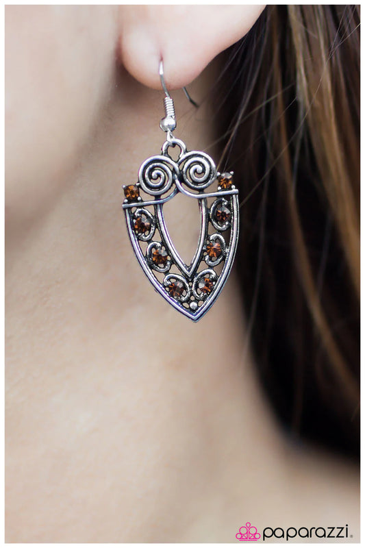 Pendiente Paparazzi ~ Llama a las cosas por su nombre - Marrón