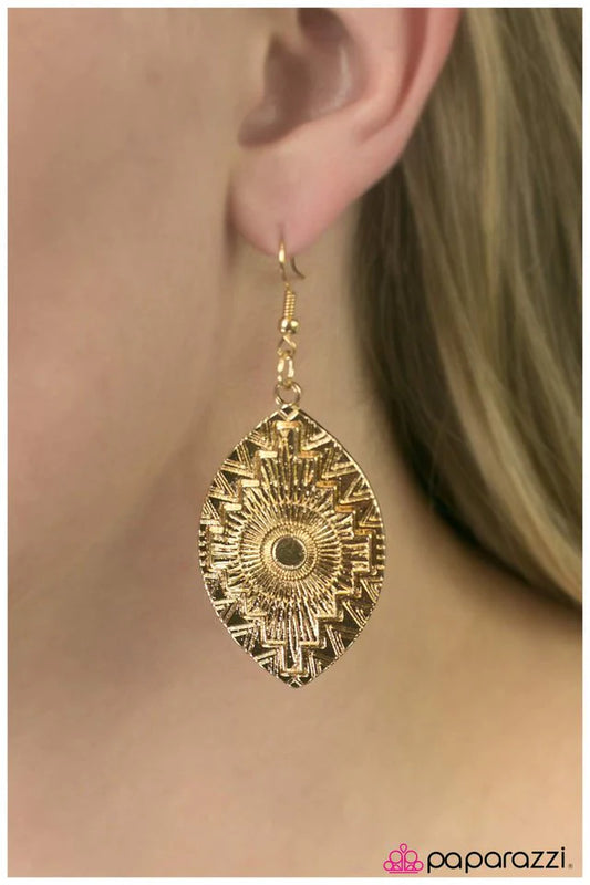 Paparazzi Earring ~ South by Southwest - Gold