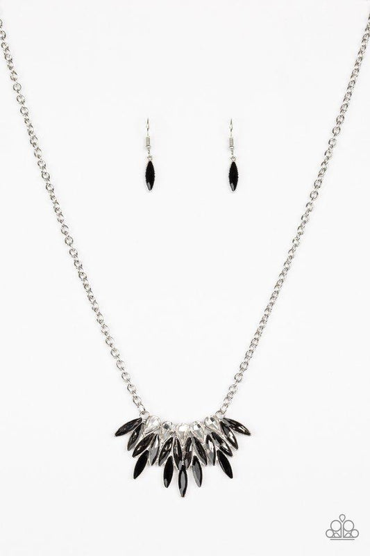 Paparazzi Necklace - Crown Couture - Black