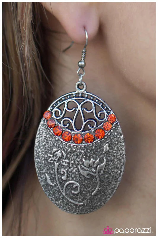 Paparazzi Earring ~ Pretty As A Picture - Orange