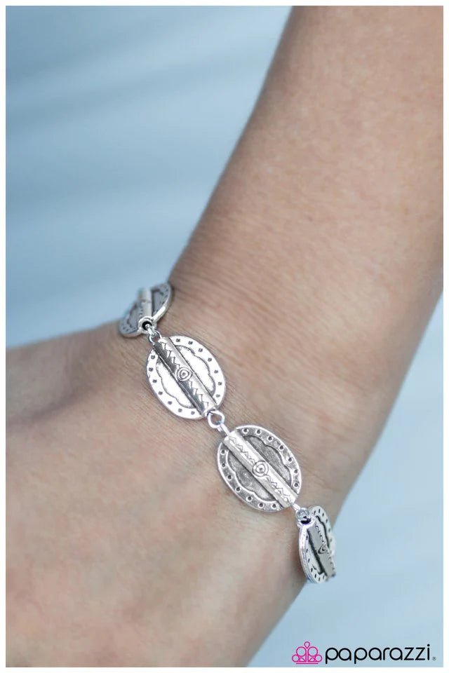 Paparazzi Bracelet ~ Incan Inspiration - Silver