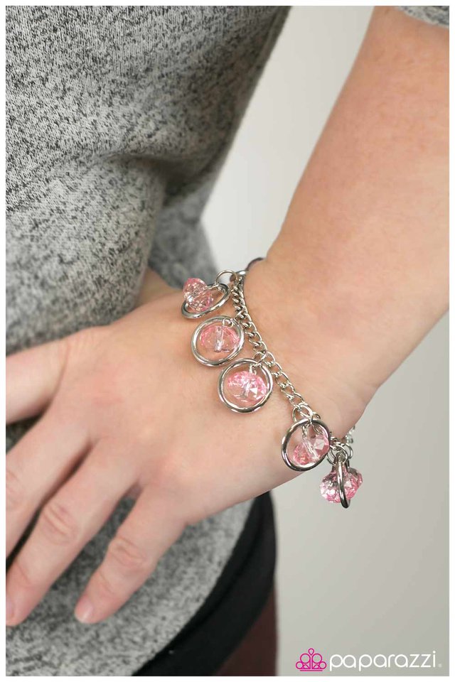 Pulsera Paparazzi ~ El cielo es el límite - Rosa