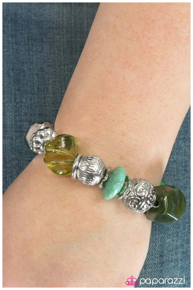 Paparazzi Bracelet ~ Just Along For The Ride - Green