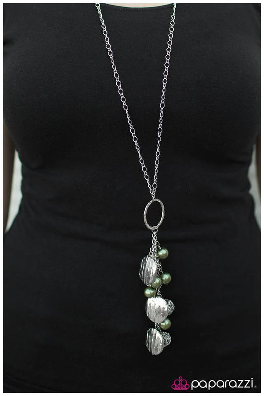 Paparazzi Necklace ~ Sure Thing! - Green