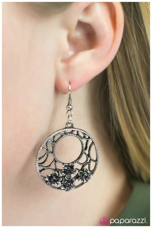 Paparazzi Earring ~ Dixie Chick - Purple