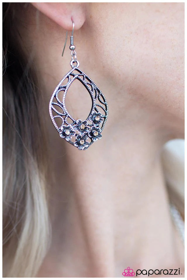 Paparazzi Earring ~ Garden Party - Brown