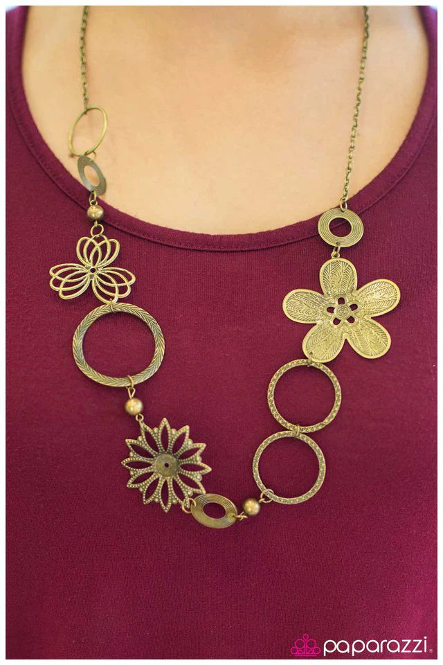 Paparazzi Necklace ~ In Full Bloom - Brass