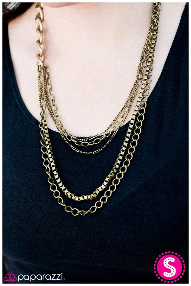 Paparazzi Necklace ~ Thinking Outside of the BOX CHAIN - Brass