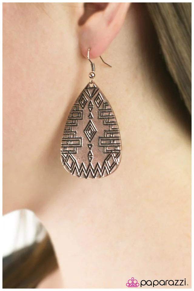 Paparazzi Earring ~ Tex-Mex - Copper