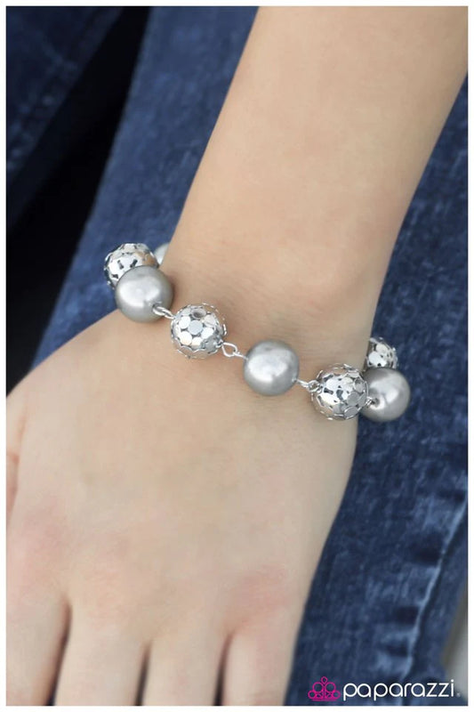 Paparazzi Bracelet ~ Deck The Halls - Silver