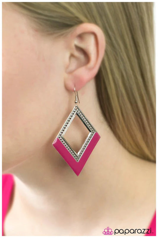 Paparazzi Earring ~ Queen of Diamonds - Pink