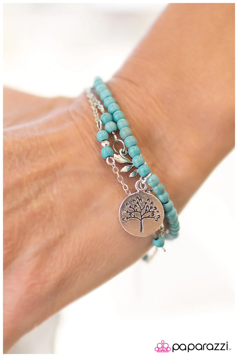 Pulsera Paparazzi ~ Ladrando al árbol equivocado - Azul
