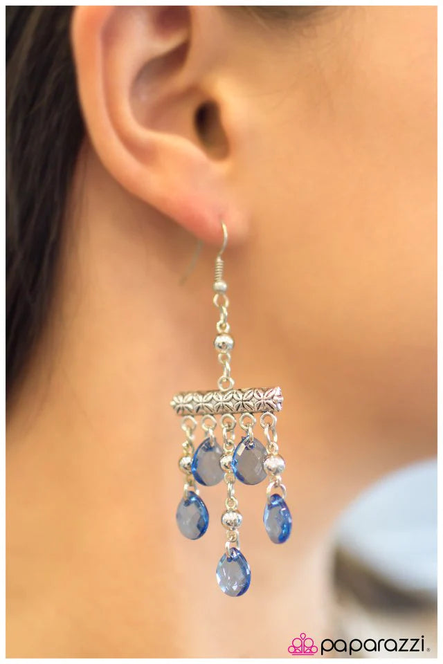 Paparazzi Earring ~ Take The Lead - Blue