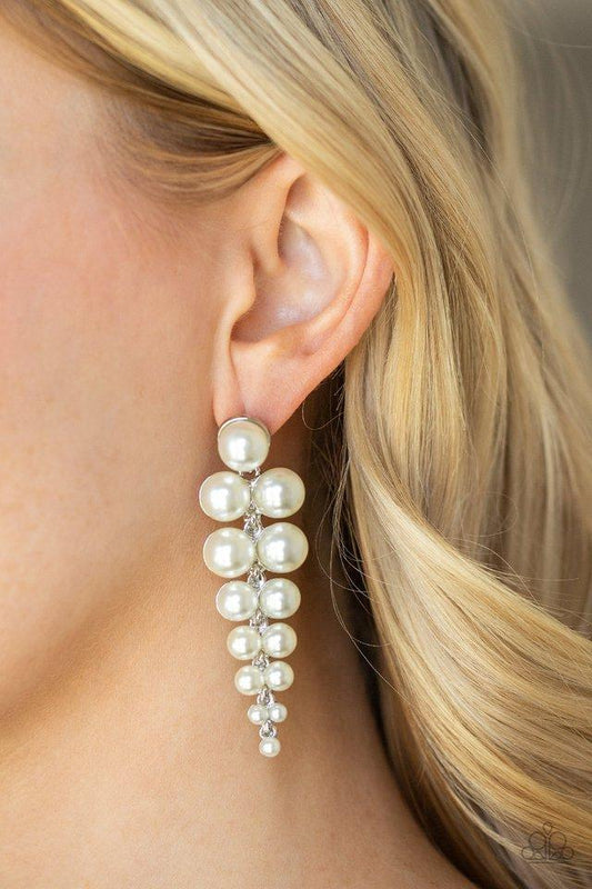 Paparazzi Earring ~ Totally Tribeca - White