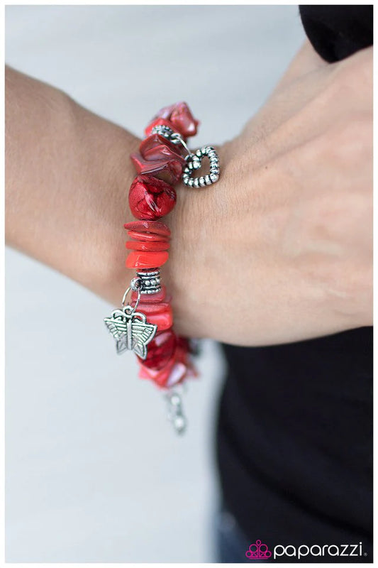 Pulsera Paparazzi ~ Reina del Caribe - Rojo