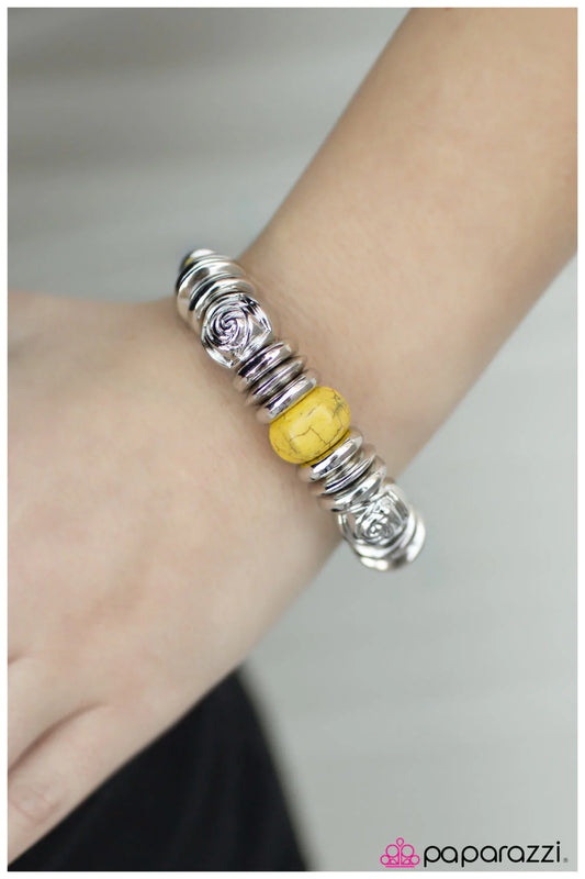 Paparazzi Bracelet ~ At The Right Time, In The Right Place - Yellow