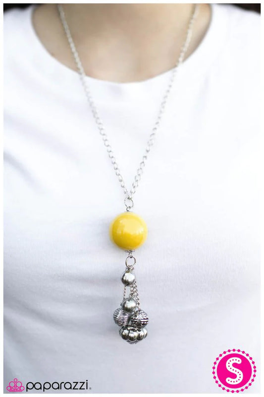 Paparazzi Necklace ~ Globetrotter - Yellow