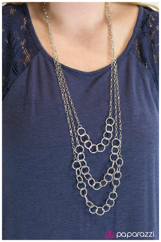 Paparazzi Necklace ~ A Night on The Town  - Silver