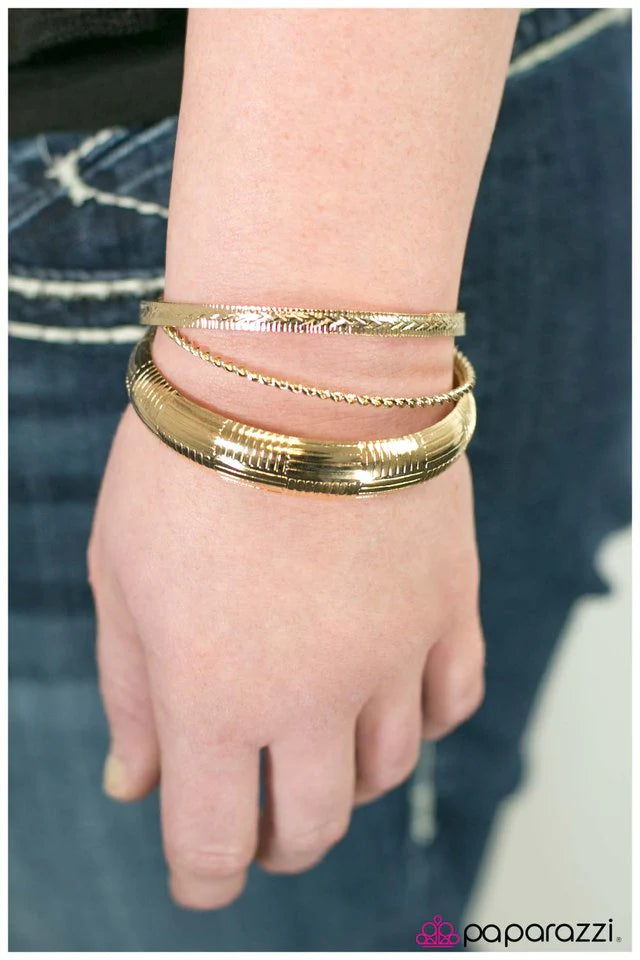 Paparazzi Bracelet ~ Its Just an Expression - Gold