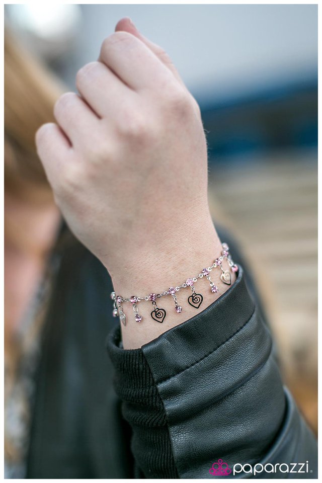 Pulsera Paparazzi ~ Be My Valentine - Rosa