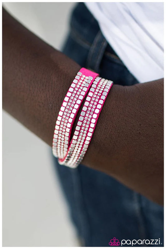 Paparazzi Bracelet ~ What Your Mama Gave You - Pink