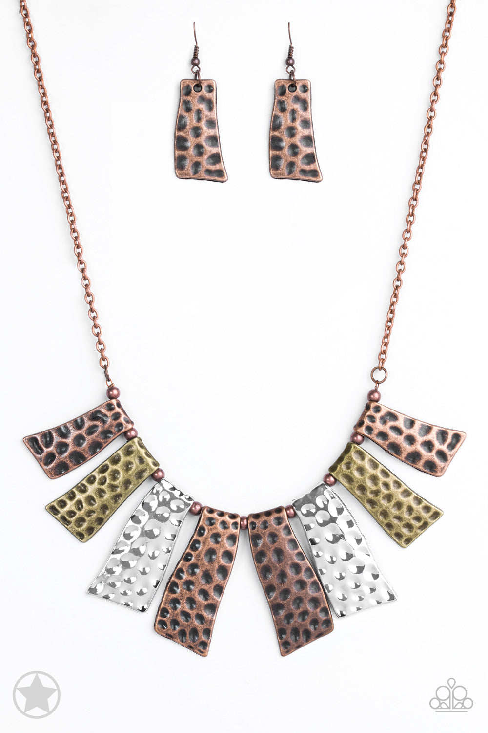 Paparazzi Necklace Blockbuster - A Fan of the Tribe - Copper