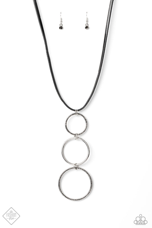 Collar Paparazzi Fashion Fix Diciembre 2020 ~ Curvy Couture - Plata