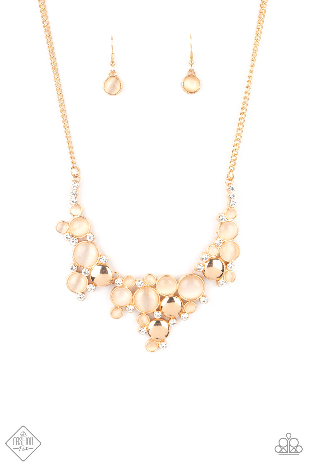 Collar Paparazzi Fashion Fix Junio ​​2021 ~ Cuento de hadas - Oro