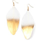 Pendientes Paparazzi - Fleek Feathers - Blanco