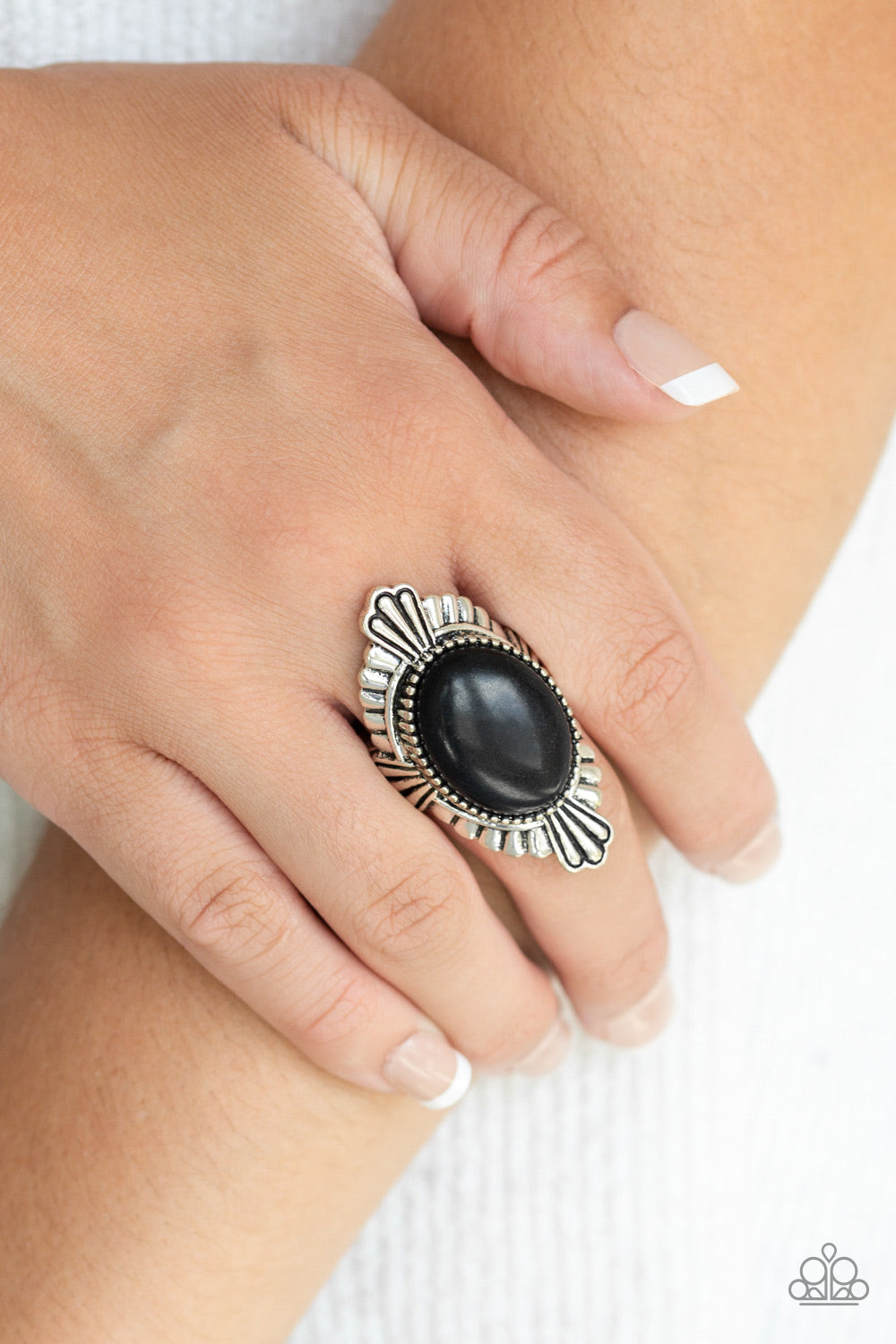 Paparazzi Ring ~ Pioneer Party - Black