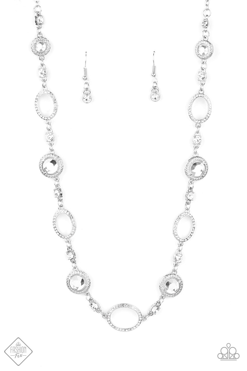 Paparazzi Necklace ~ Pushing Your LUXE - Fashion Fix Nov 2020 - White