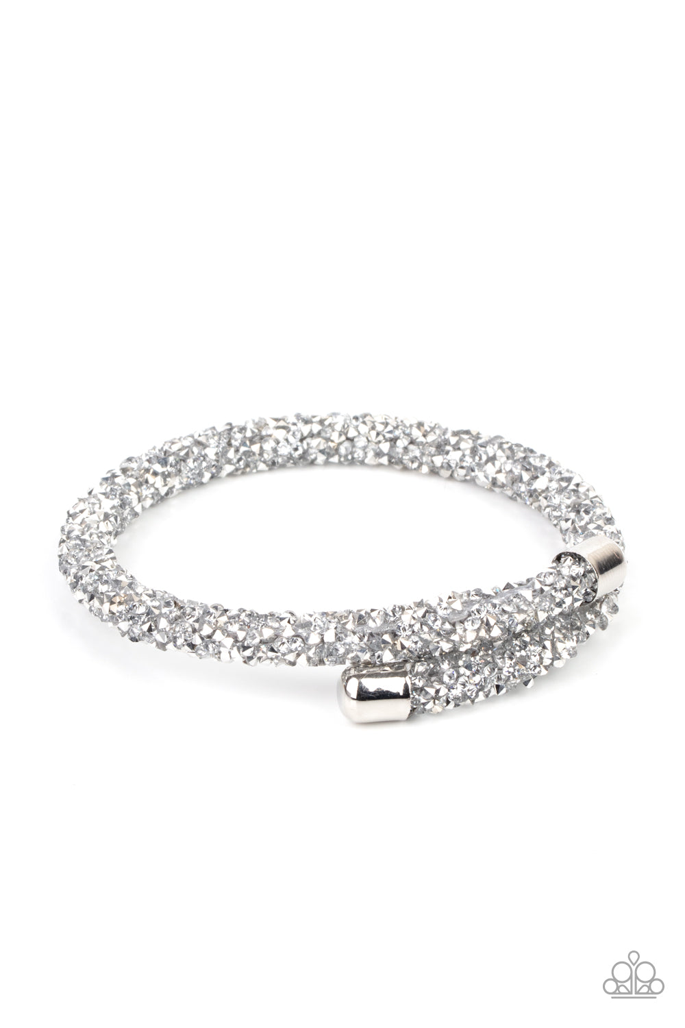 Paparazzi Bracelet ~ Roll Out The Glitz - Silver