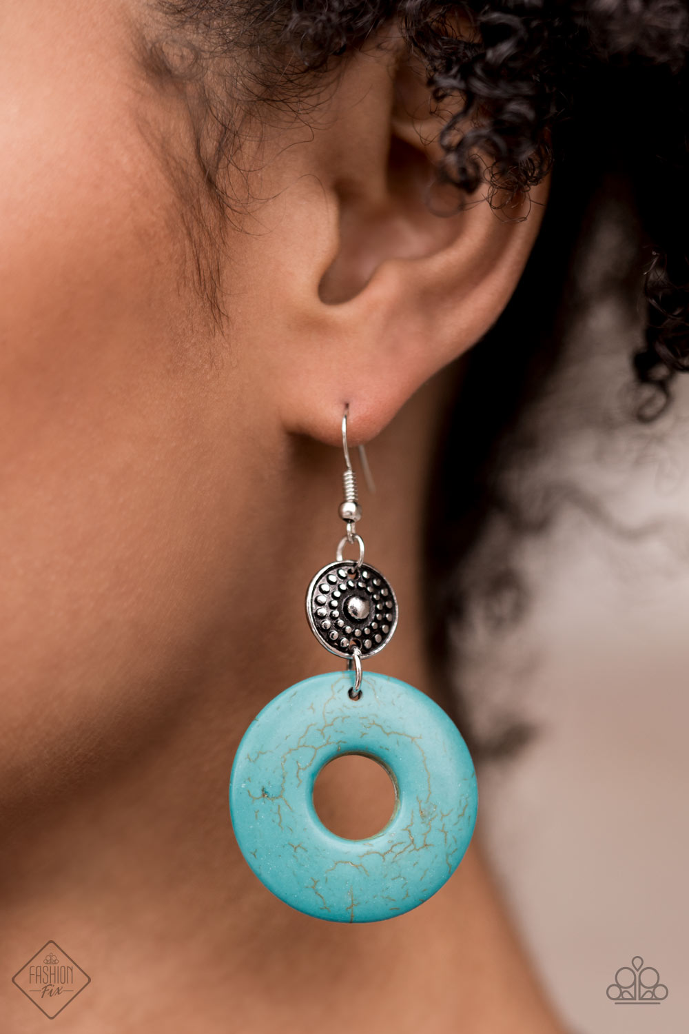 Paparazzi Earring Fashion Fix Abril 2021 ~ Earthy Epicenter - Azul