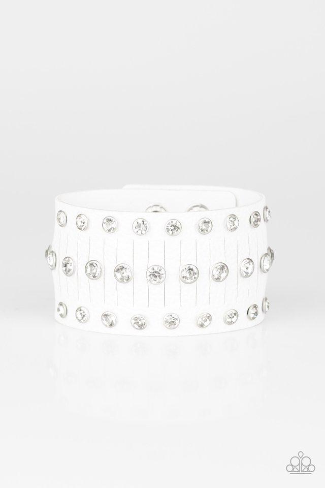 Paparazzi Bracelet ~ Now Taking The Stage - White